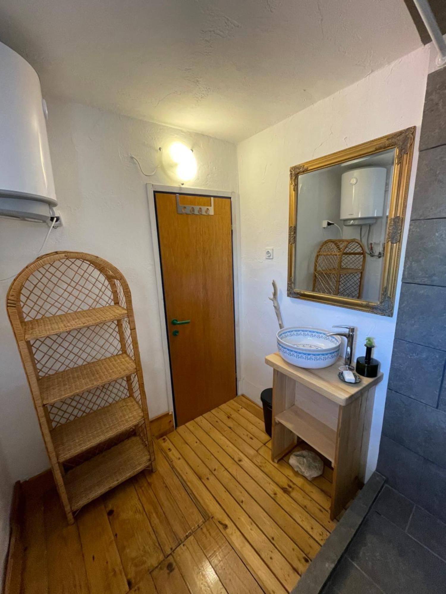 Heat Hostel Susak Exterior foto